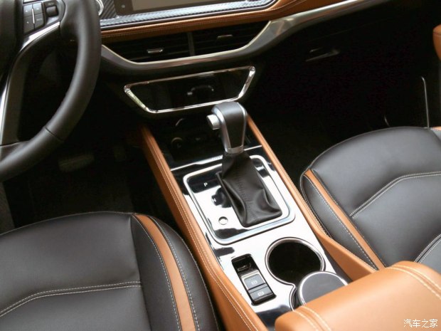 众泰汽车 众泰T300 2017款 基本型